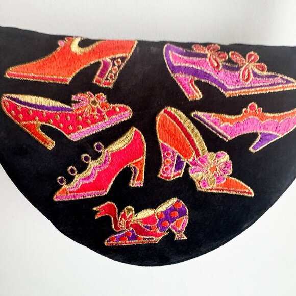 Vintage J. Renee Black Suede Shoe Embroidered Oval Crossbody Bag - Picture 7 of 12
